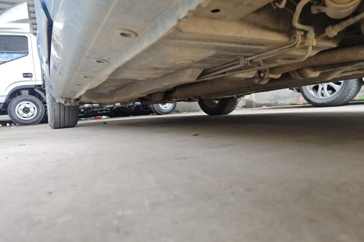 Used CHANGAN Alsvin V3 2012 1.3L Manual Comfort Version China IV Standard Chassis Rear Left