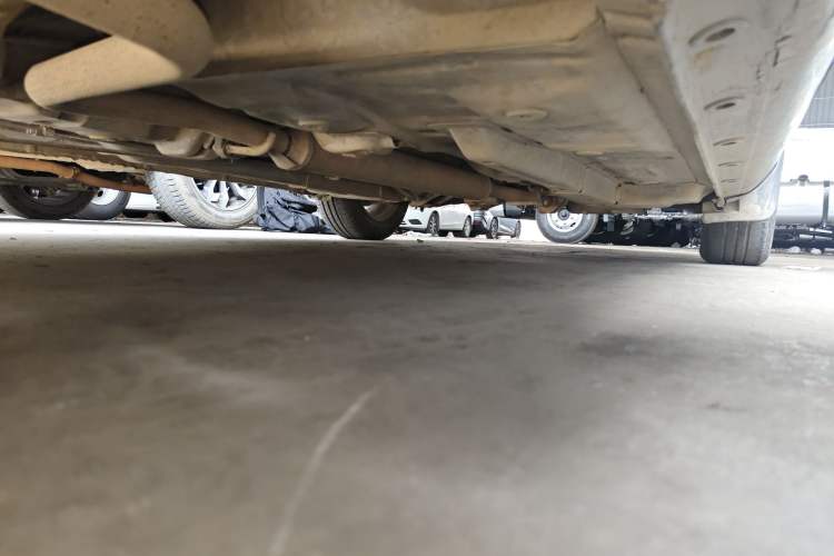 Used CHANGAN Alsvin V3 2012 1.3L Manual Comfort Version China IV Standard Chassis Rear Right