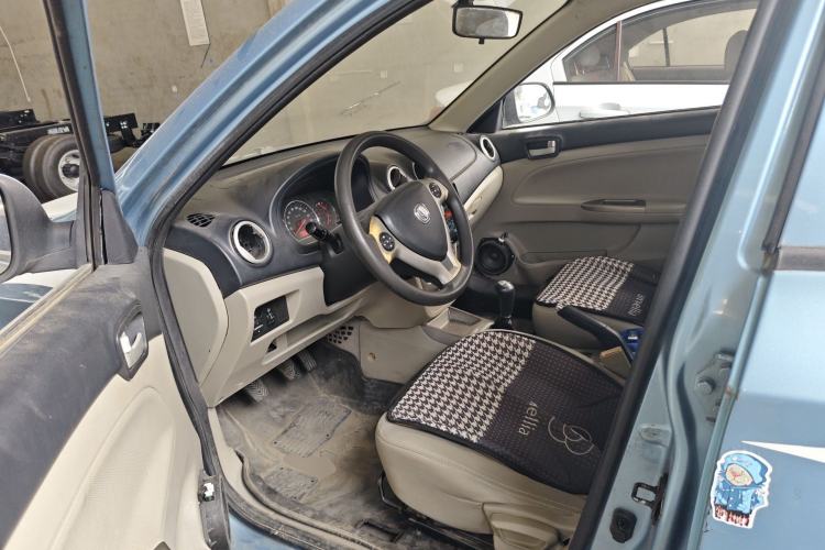 Used CHANGAN Alsvin V3 2012 1.3L Manual Comfort Version China IV Standard Driver Seat