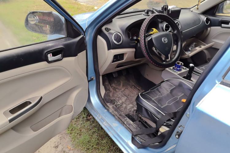 Used CHANGAN Alsvin V3 2012 1.3L Manual Comfort Version China IV Standard Driver Seat