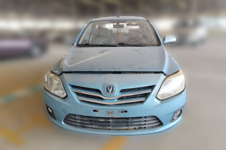 Used CHANGAN Alsvin V3 2012 1.3L Manual Luxury Version China IV Standard Front