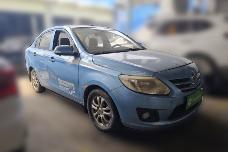 Used CHANGAN Alsvin V3 2012 1.3L Manual Comfort Version China IV Standard Front Right 45 Deg