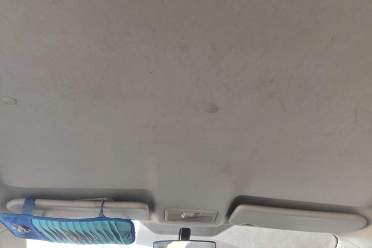 Used CHANGAN Alsvin V3 2012 1.3L Manual Luxury Version China IV Standard Headliner