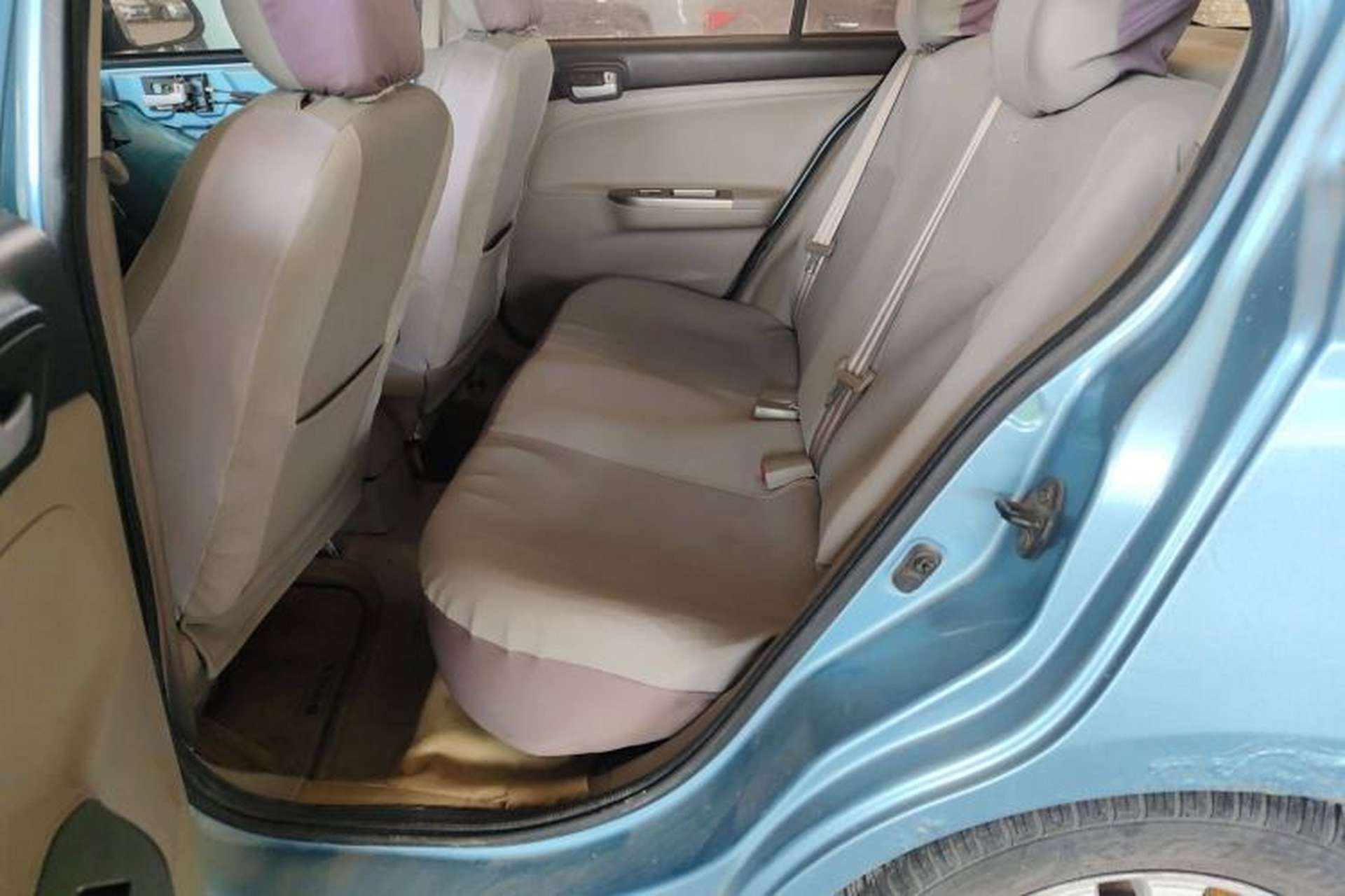 Used CHANGAN Alsvin V3 2012 1.3L Manual Luxury Version China IV Standard Left Rear Seat
