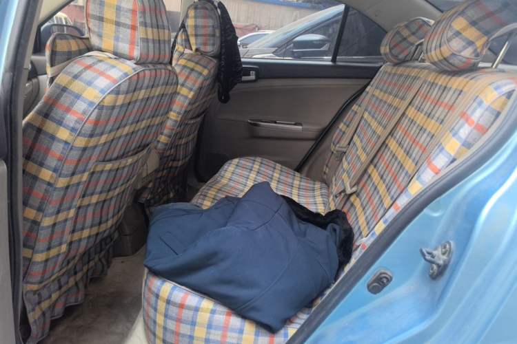 Used CHANGAN Alsvin V3 2012 1.3L Manual Comfort Version China IV Standard Left Rear Seat