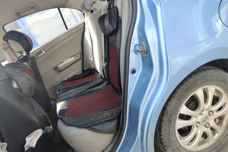 Used CHANGAN Alsvin V3 2012 1.3L Manual Comfort Version China IV Standard Left Rear Seat