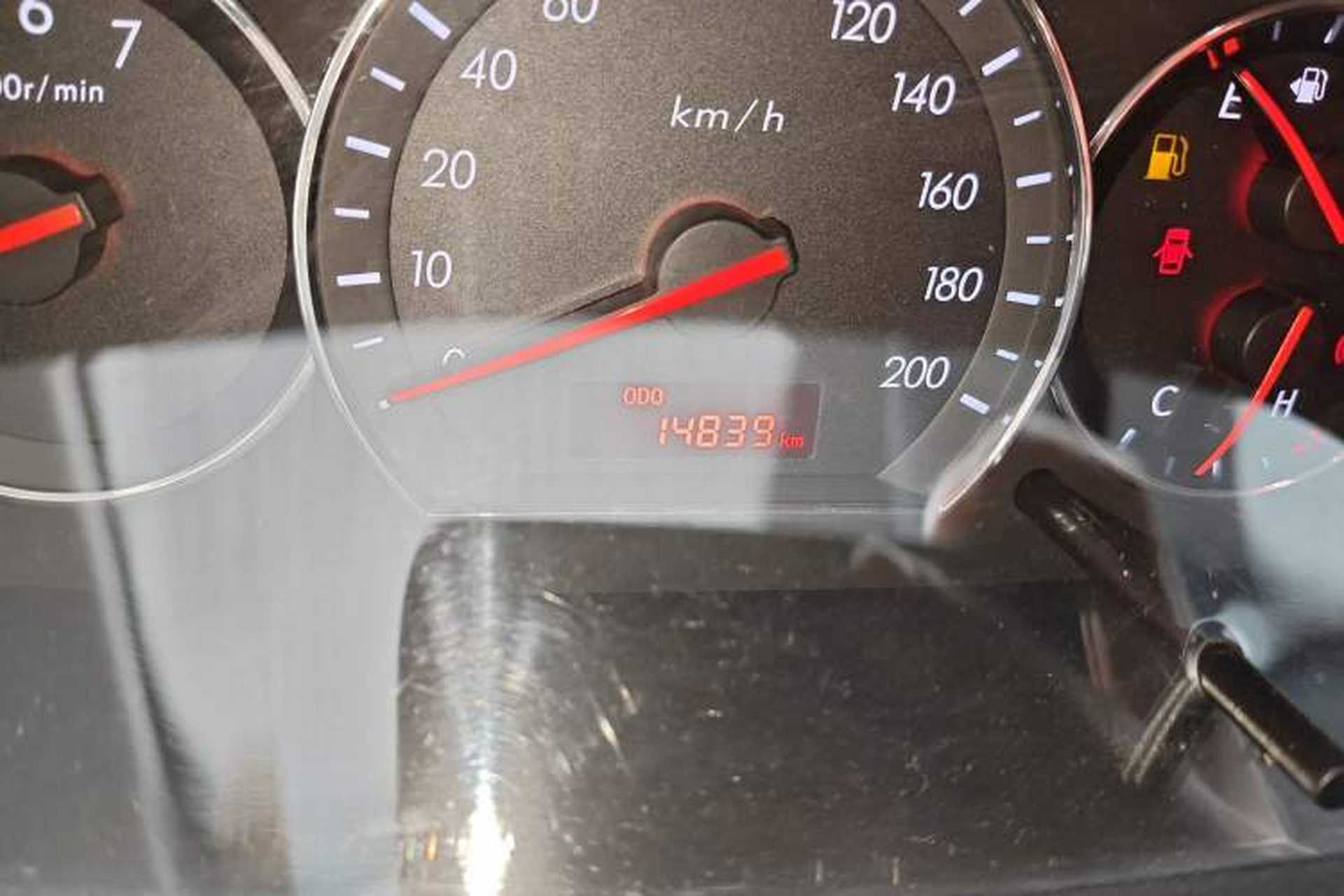 Used CHANGAN Alsvin V3 2012 1.3L Manual Comfort Version China IV Standard Odometer Close Up