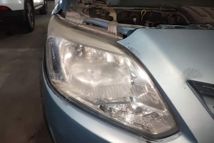 Used CHANGAN Alsvin V3 2012 1.3L Manual Comfort Version China IV Standard Right Front Headlight