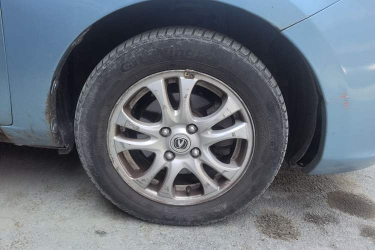 Used CHANGAN Alsvin V3 2012 1.3L Manual Comfort Version China IV Standard Right Front Wheel Hub