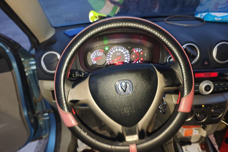Used CHANGAN Alsvin V3 2012 1.3L Manual Luxury Version China IV Standard Steering Wheel