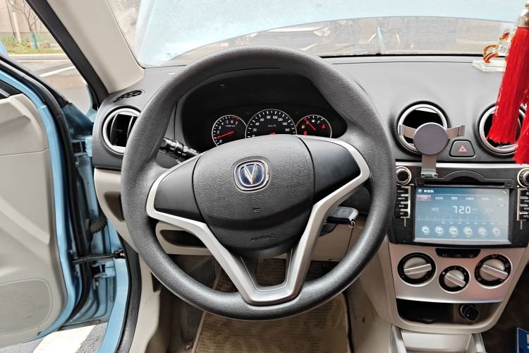 Used CHANGAN Alsvin V3 2012 1.3L Manual Comfort Version China IV Standard Steering Wheel