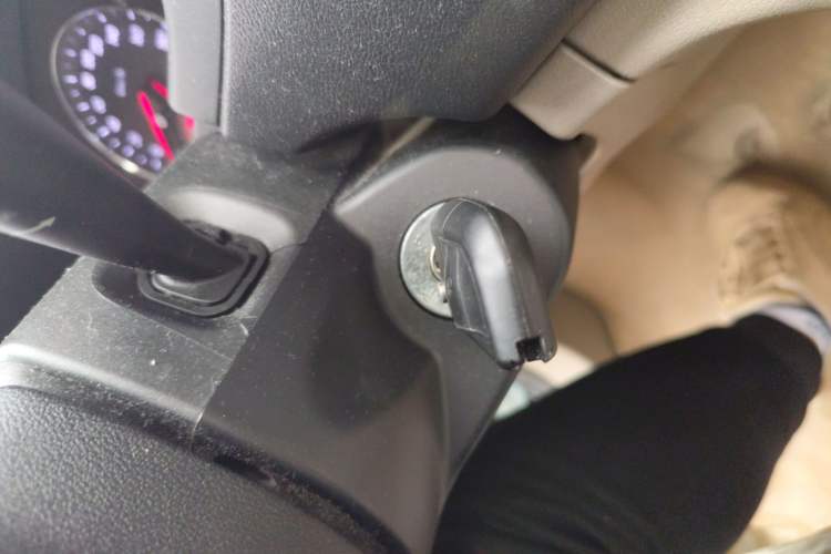 Used CHANGAN Alsvin V3 2012 1.3L Manual Comfort Version China IV Standard Vehicle Key