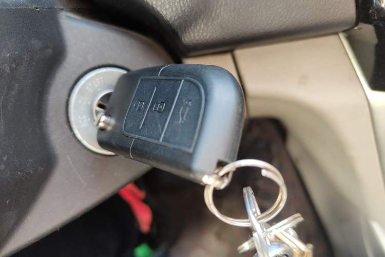 Used CHANGAN Alsvin V3 2012 1.3L Manual Comfort Version China IV Standard Vehicle Key