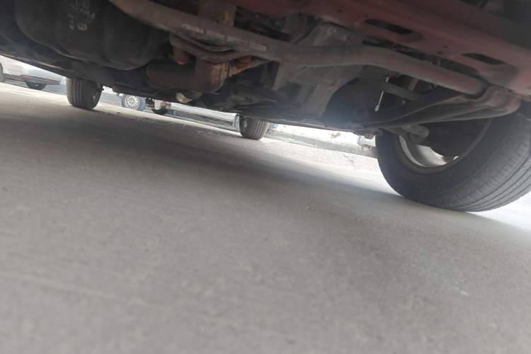 Used CHANGAN Alsvin V3 2012 1.3L Manual Comfort Version China IV Standard Chassis Front