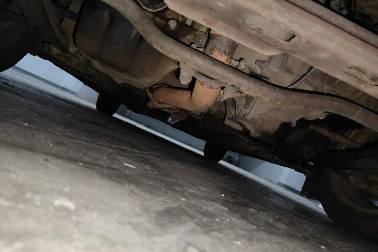 Used CHANGAN Alsvin V3 2012 1.3L Manual Comfort Version China IV Standard Chassis Front