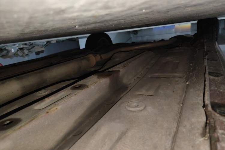 Used CHANGAN Alsvin V3 2012 1.3L Manual Comfort Version China IV Standard Chassis Front Right