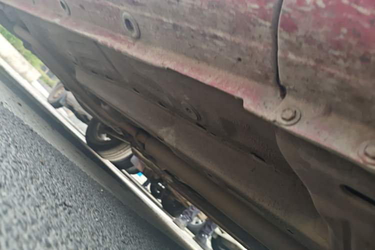 Used CHANGAN Alsvin V3 2012 1.3L Manual Comfort Version China IV Standard Chassis Front Right