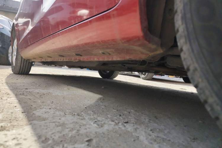 Used CHANGAN Alsvin V3 2012 1.3L Manual Comfort Version China IV Standard Chassis Rear Left