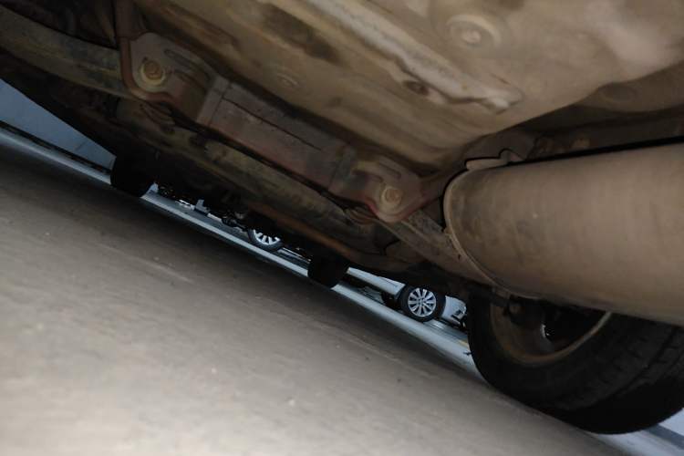 Used CHANGAN Alsvin V3 2012 1.3L Manual Comfort Version China IV Standard Chassis Rear