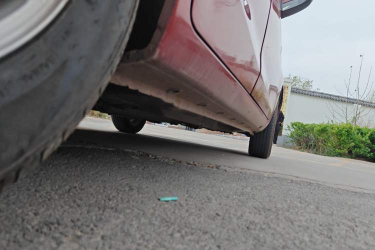 Used CHANGAN Alsvin V3 2012 1.3L Manual Comfort Version China IV Standard Chassis Rear Right