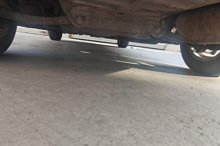 Used CHANGAN Alsvin V3 2012 1.3L Manual Comfort Version China IV Standard Chassis Rear