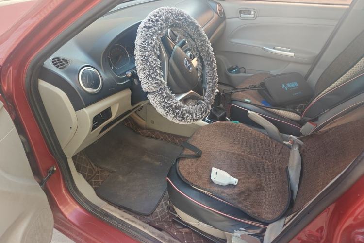 Used CHANGAN Alsvin V3 2012 1.3L Manual Comfort Version China IV Standard Driver Seat