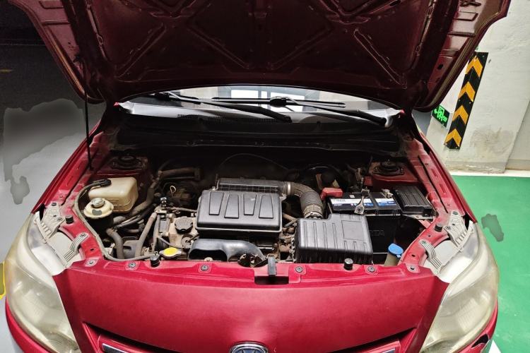Used CHANGAN Alsvin V3 2012 1.3L Manual Luxury Version China IV Standard Engine Bay