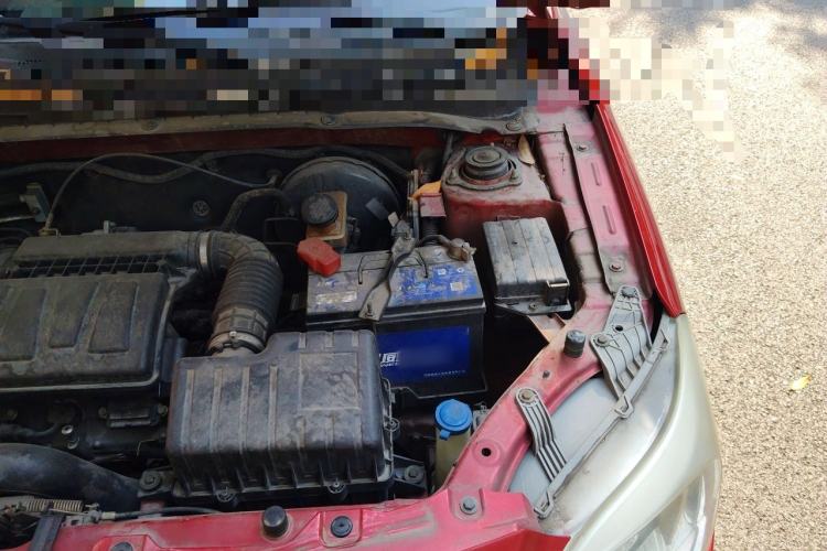 Used CHANGAN Alsvin V3 2012 1.3L Manual Comfort Version China IV Standard Engine Bay Left