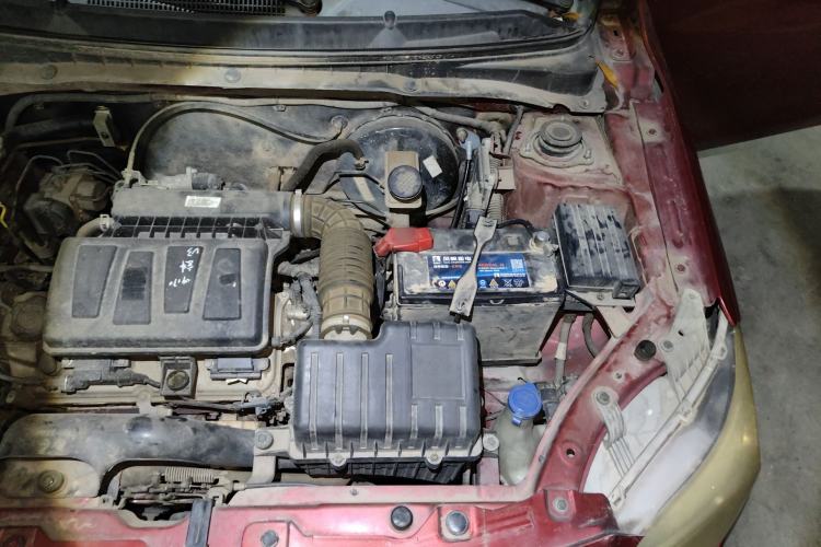 Used CHANGAN Alsvin V3 2012 1.3L Manual Comfort Version China IV Standard Engine Bay Left