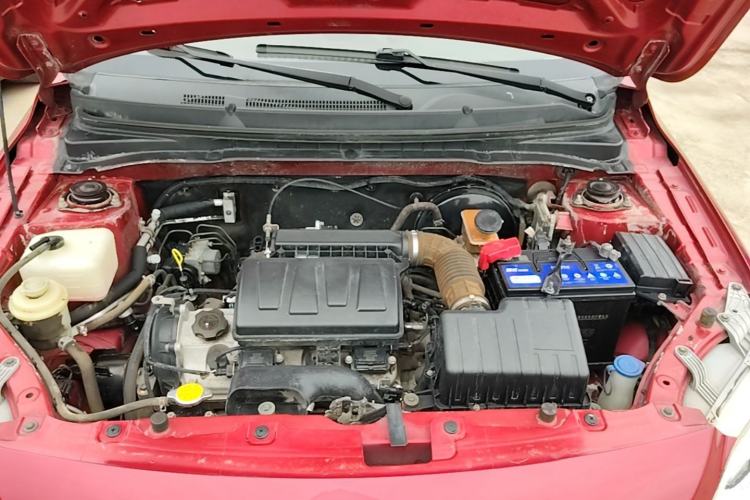 Used CHANGAN Alsvin V3 2012 1.3L Manual Comfort Version China IV Standard Engine Bay