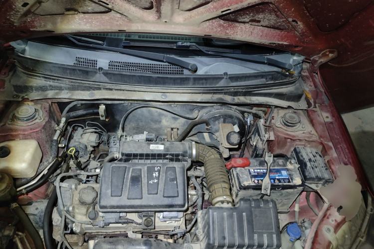 Used CHANGAN Alsvin V3 2012 1.3L Manual Comfort Version China IV Standard Engine Bay