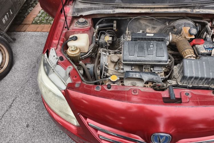 Used CHANGAN Alsvin V3 2012 1.3L Manual Comfort Version China IV Standard Engine Bay Right