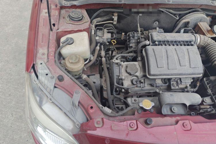 Used CHANGAN Alsvin V3 2012 1.3L Manual Comfort Version China IV Standard Engine Bay Right