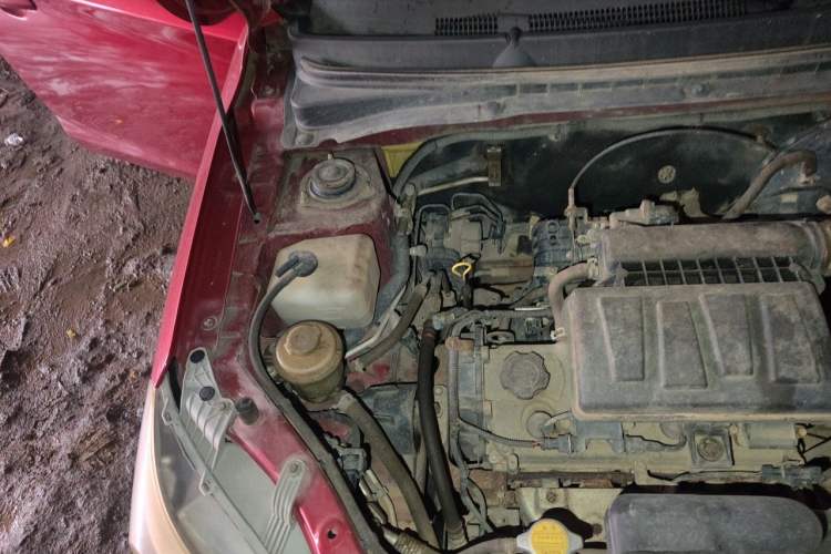 Used CHANGAN Alsvin V3 2012 1.3L Manual Standard Edition Engine Bay Right