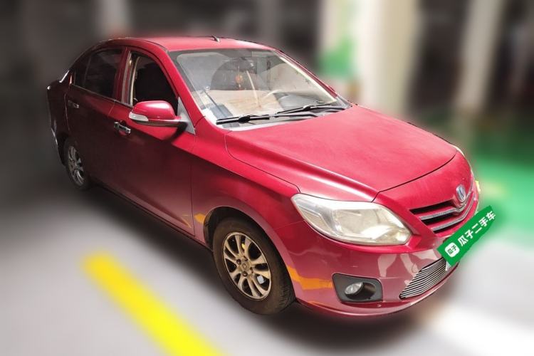 Used CHANGAN Alsvin V3 2012 1.3L Manual Luxury Version China IV Standard Front Right 45 Deg