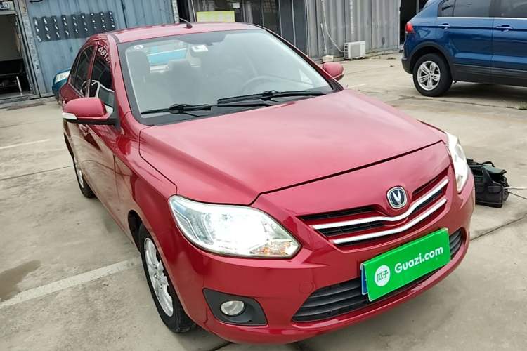 Used CHANGAN Alsvin V3 2012 1.3L Manual Comfort Version China IV Standard Front Right 45 Deg