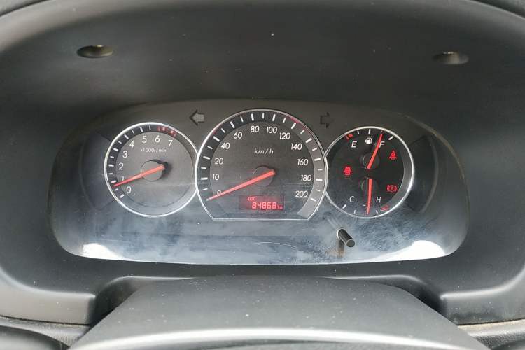Used CHANGAN Alsvin V3 2012 1.3L Manual Comfort Version China IV Standard Instrument Cluster
