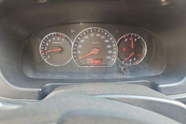 Used CHANGAN Alsvin V3 2012 1.3L Manual Comfort Version China IV Standard Instrument Cluster
