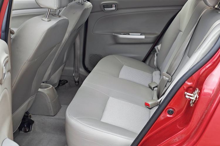 Used CHANGAN Alsvin V3 2012 1.3L Manual Comfort Version China IV Standard Interior 4