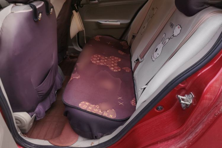 Used CHANGAN Alsvin V3 2012 1.3L Manual Comfort Version China IV Standard Left Rear Seat