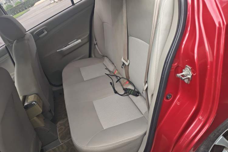 Used CHANGAN Alsvin V3 2012 1.3L Manual Comfort Version China IV Standard Left Rear Seat
