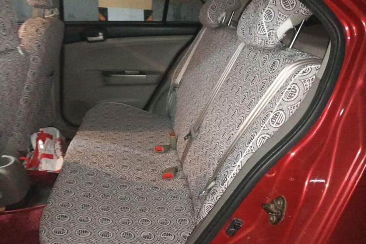 Used CHANGAN Alsvin V3 2012 1.3L Manual Comfort Version China IV Standard Left Rear Seat