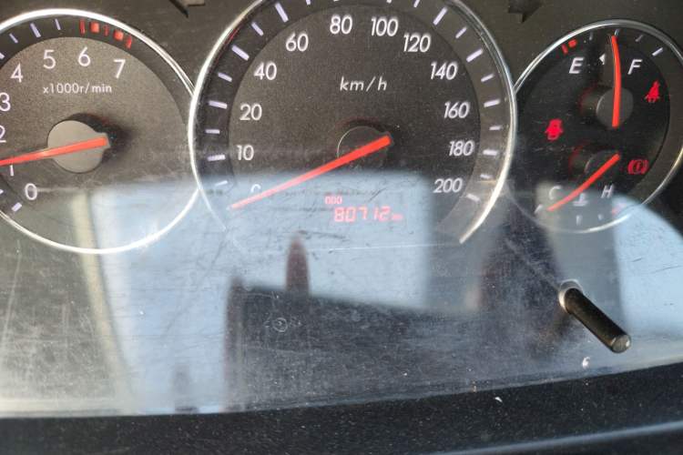 Used CHANGAN Alsvin V3 2012 1.3L Manual Comfort Version China IV Standard Odometer Close Up