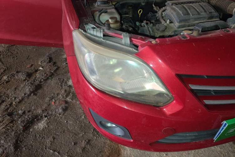 Used CHANGAN Alsvin V3 2012 1.3L Manual Standard Edition Right Front Headlight