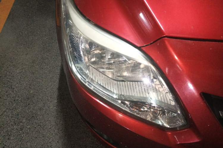 Used CHANGAN Alsvin V3 2012 1.3L Manual Comfort Version China IV Standard Right Front Headlight