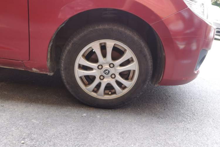 Used CHANGAN Alsvin V3 2012 1.3L Manual Comfort Version China IV Standard Right Front Wheel Hub