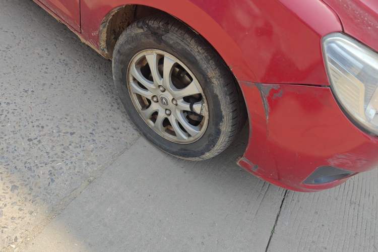 Used CHANGAN Alsvin V3 2012 1.3L Manual Standard Edition Right Front Wheel Hub