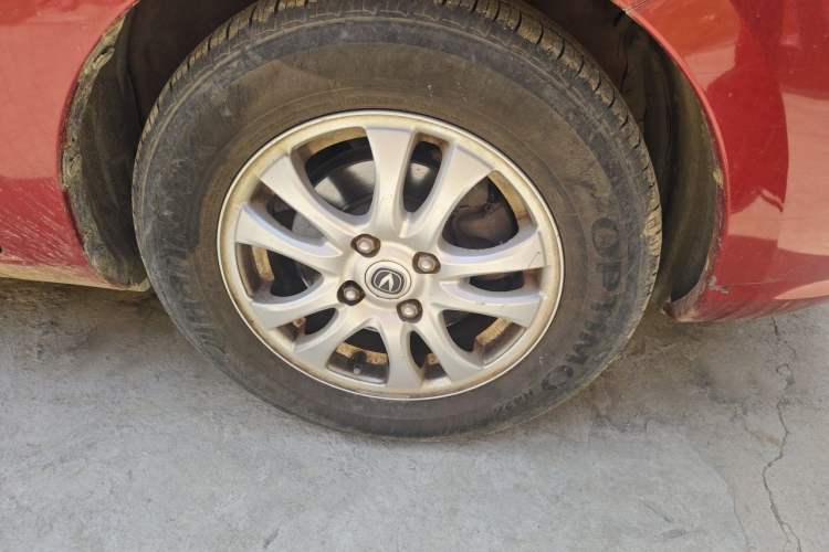 Used CHANGAN Alsvin V3 2012 1.3L Manual Comfort Version China IV Standard Right Front Wheel Hub