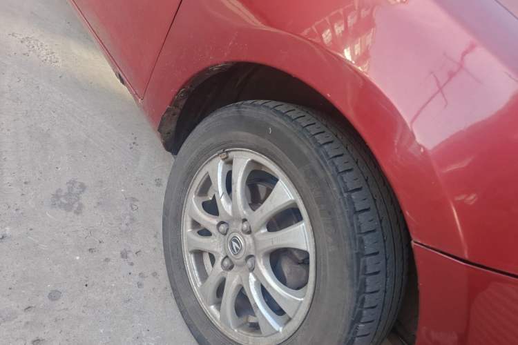 Used CHANGAN Alsvin V3 2012 1.3L Manual Comfort Version China IV Standard Right Front Wheel Hub