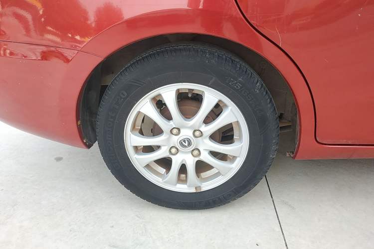 Used CHANGAN Alsvin V3 2012 1.3L Manual Comfort Version China IV Standard Right Rear Wheel Hub